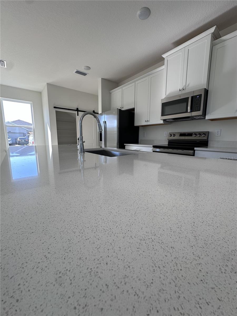 Image 14 of 63 For 2059 Iorio Street