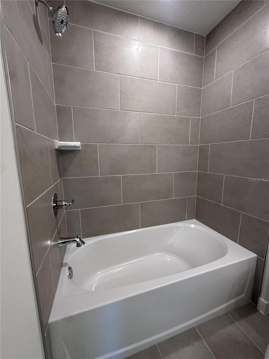 Image 38 of 63 For 2059 Iorio Street