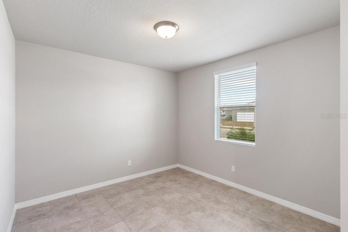 Image 16 of 27 For 280 Towns Circle