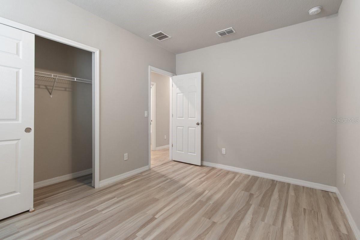 Image 20 of 27 For 280 Towns Circle