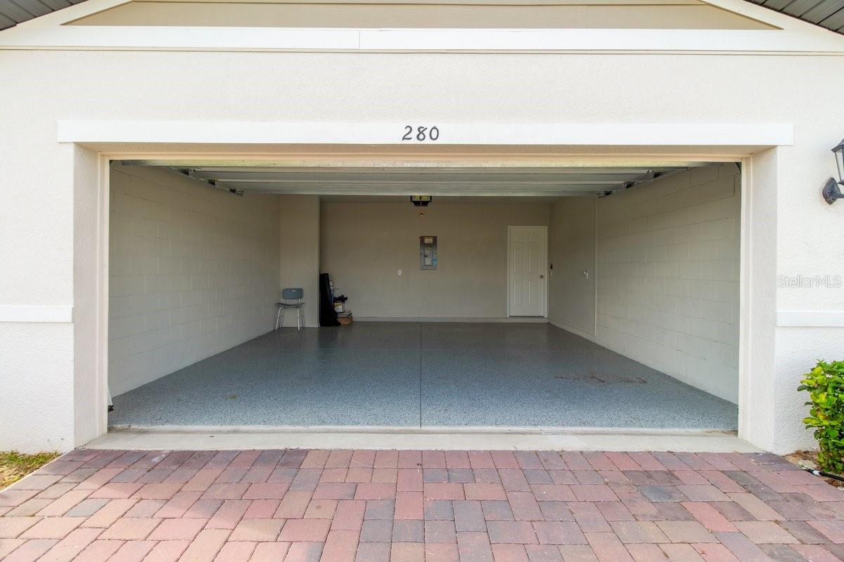 Image 5 of 27 For 280 Towns Circle