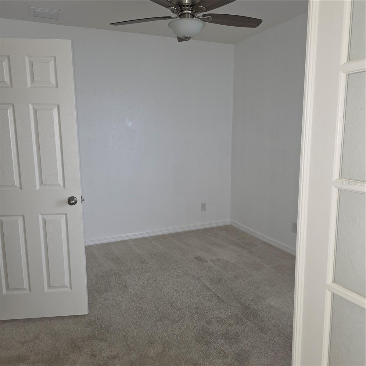 Image 7 of 98 For 943 Anna Place