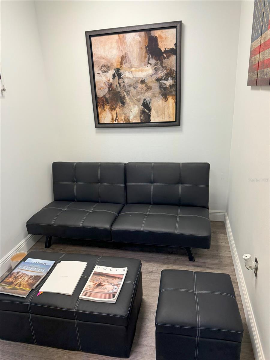 Image 5 of 8 For 7345 Sand Lake Road 307