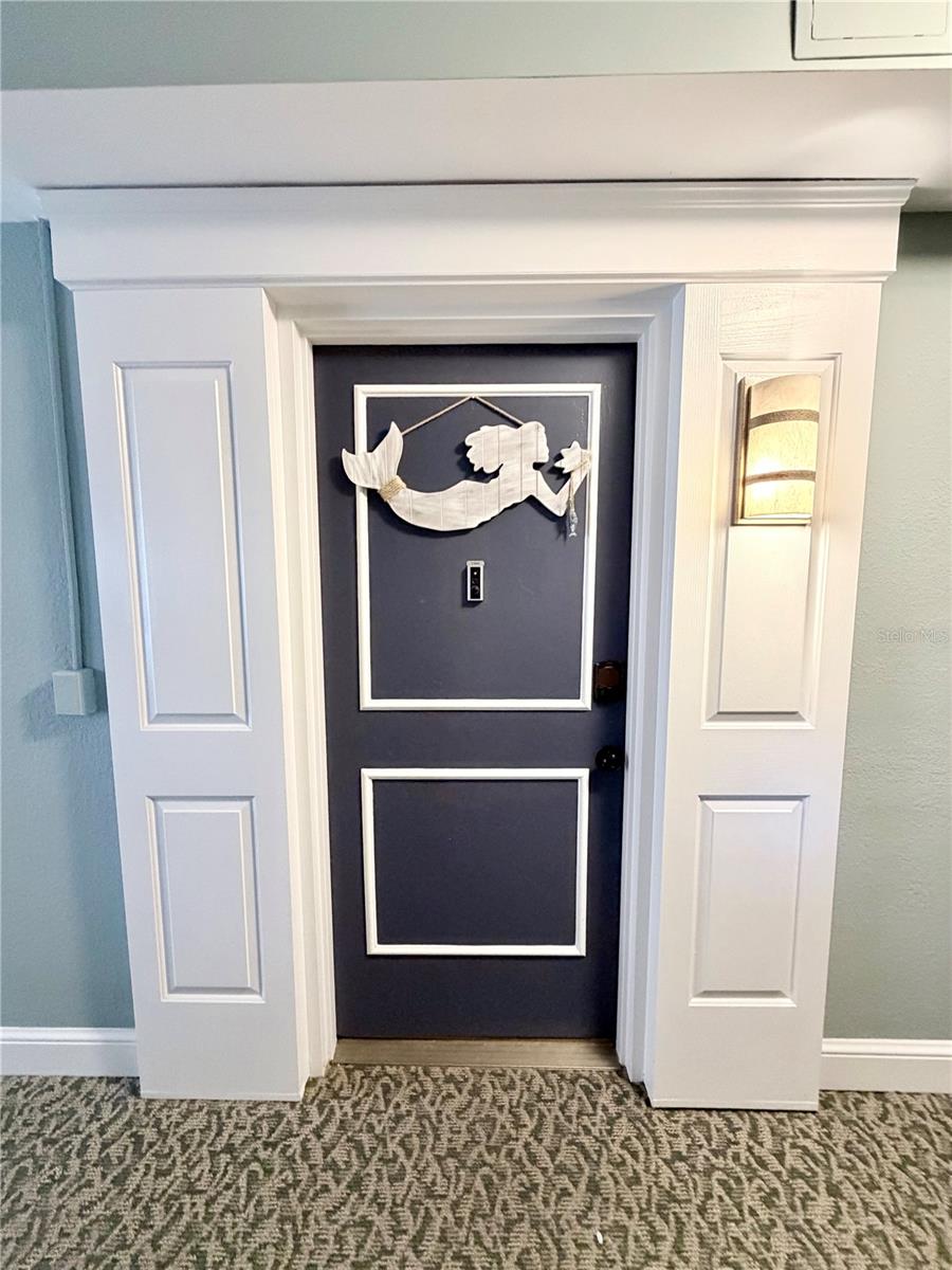 Image 33 of 62 For 880 Mandalay Avenue C501