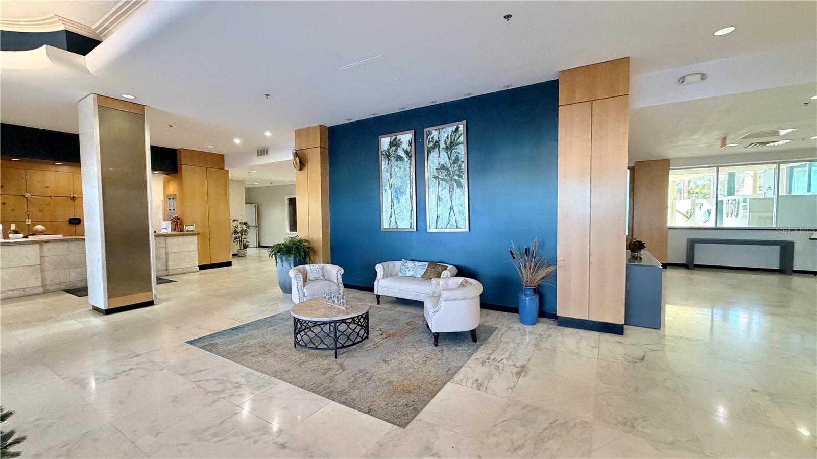 Image 37 of 62 For 880 Mandalay Avenue C501