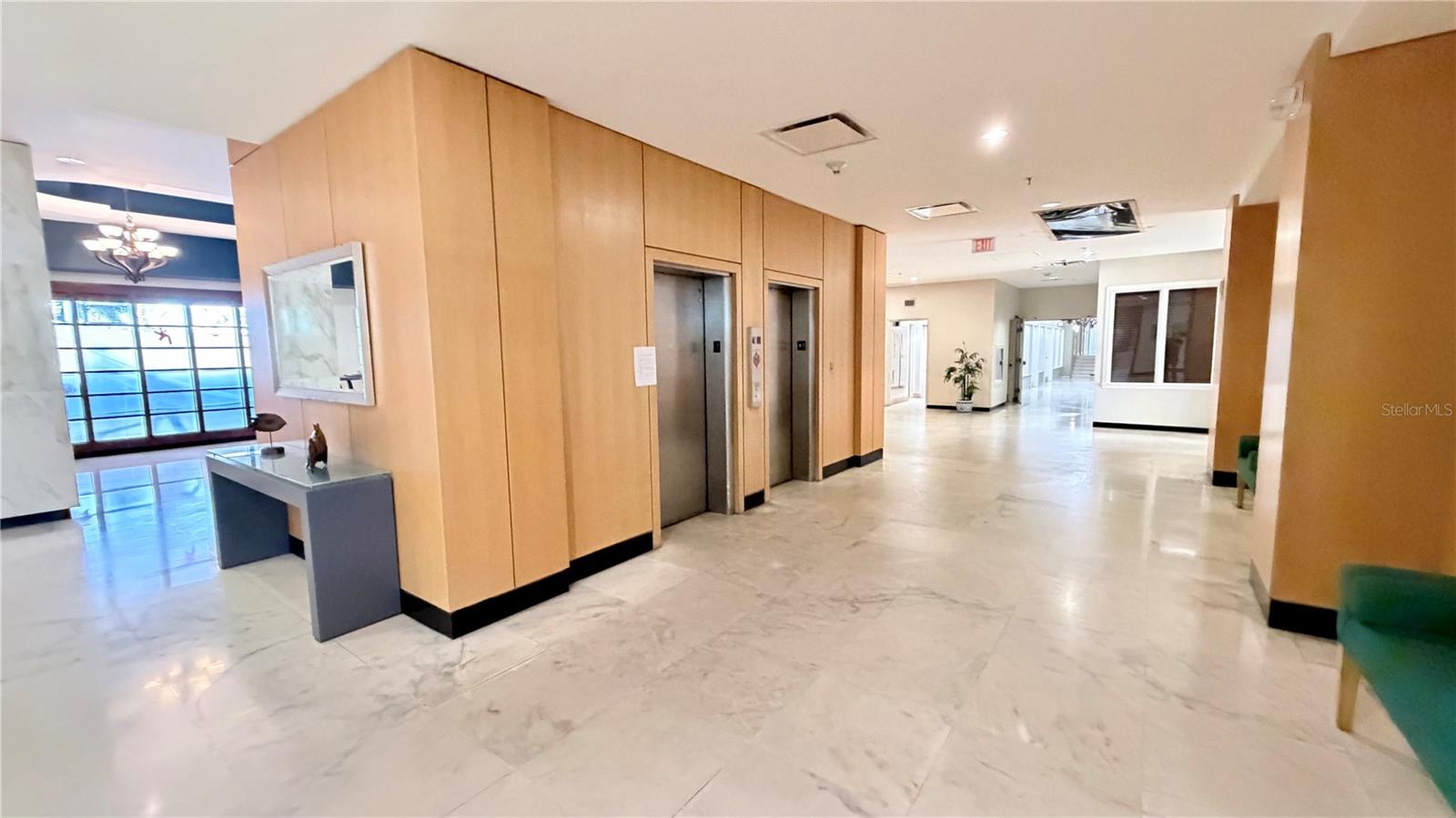 Image 39 of 62 For 880 Mandalay Avenue C501