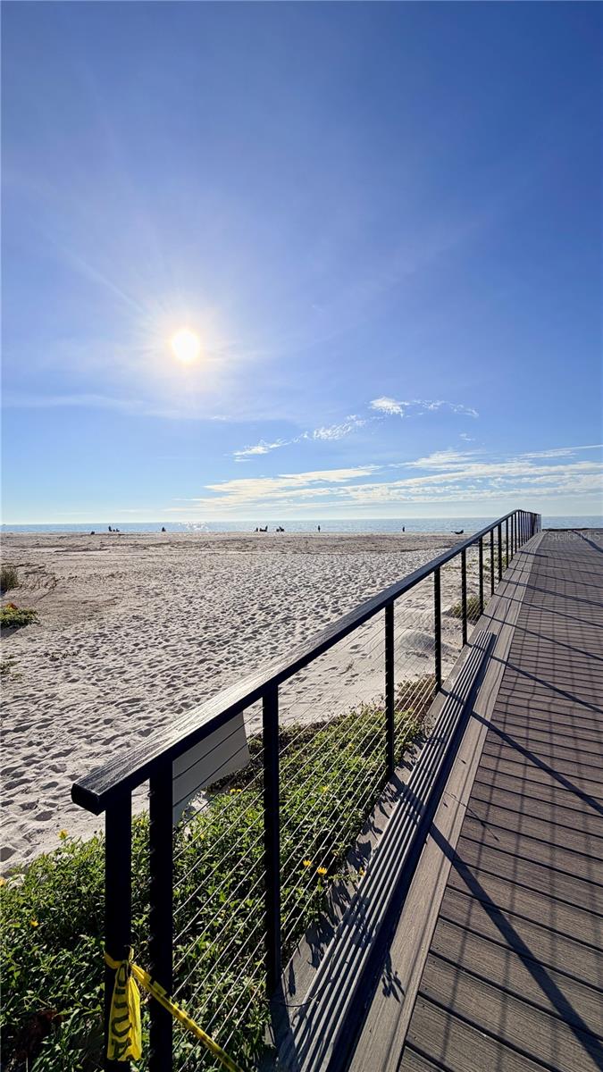 Image 59 of 62 For 880 Mandalay Avenue C501