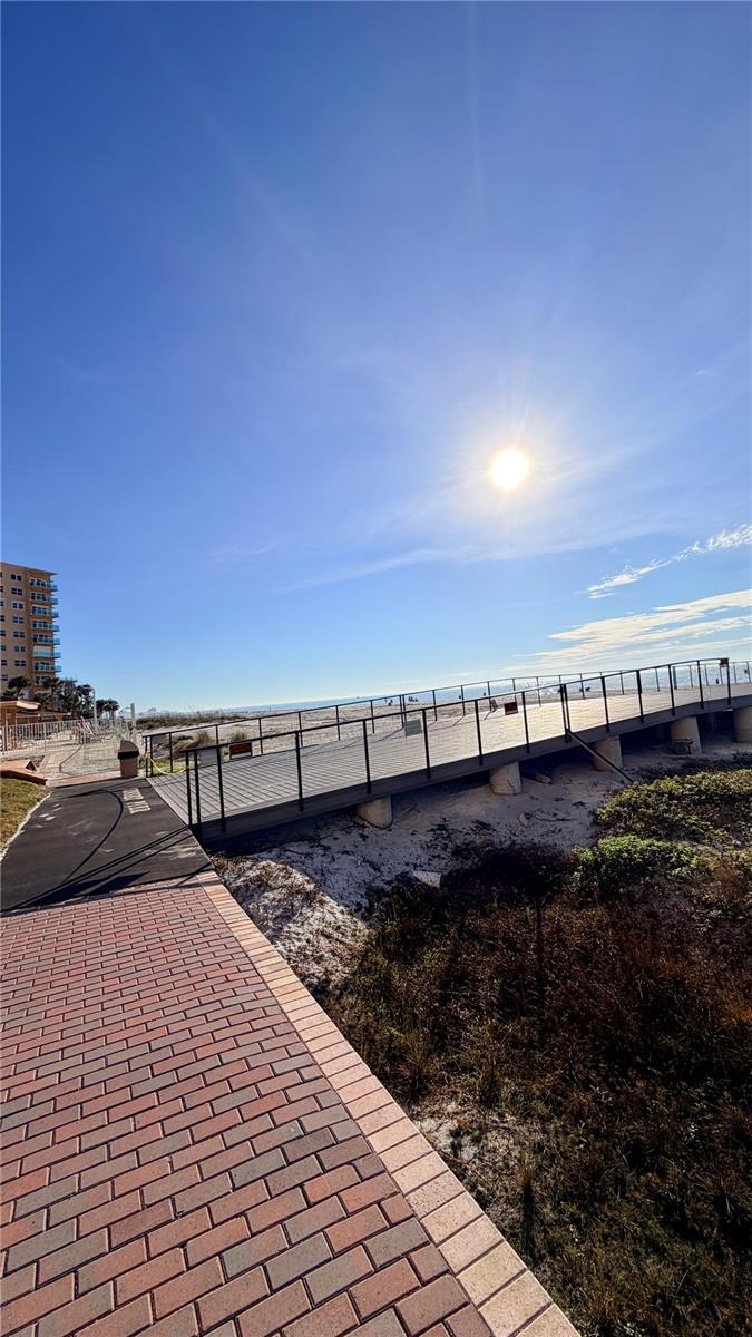 Image 60 of 62 For 880 Mandalay Avenue C501