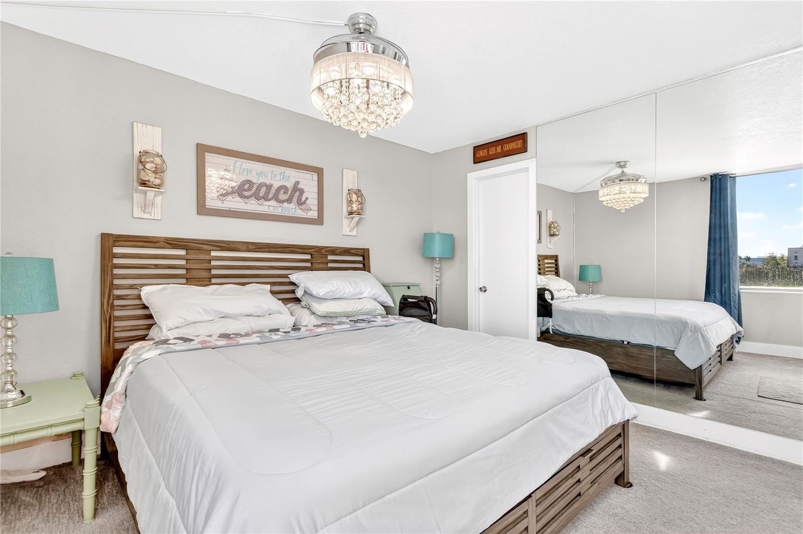 Image 12 of 20 For 255 Dolphin Point 407