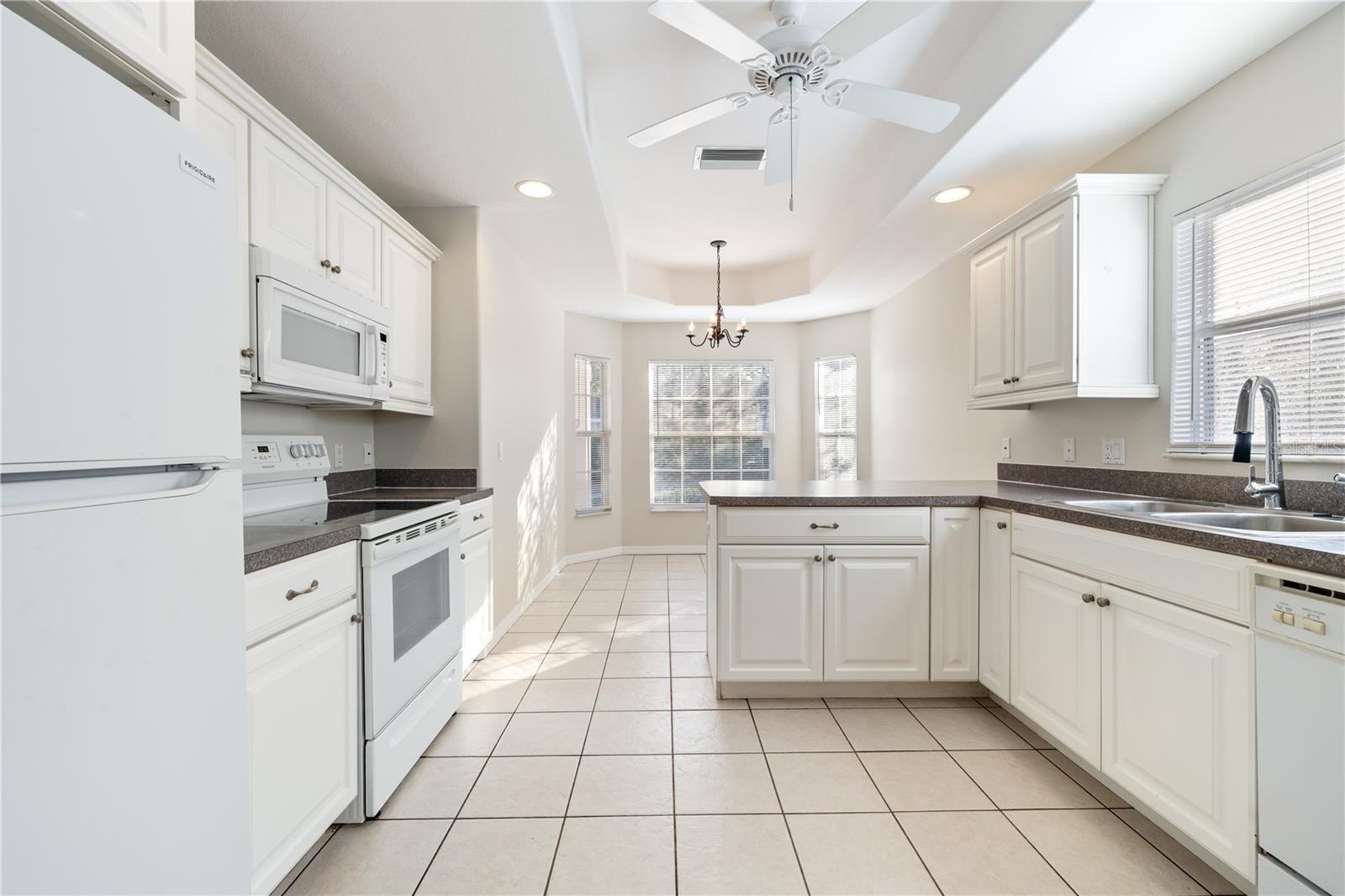 Image 10 of 39 For 3865 Osprey Pointe Circle