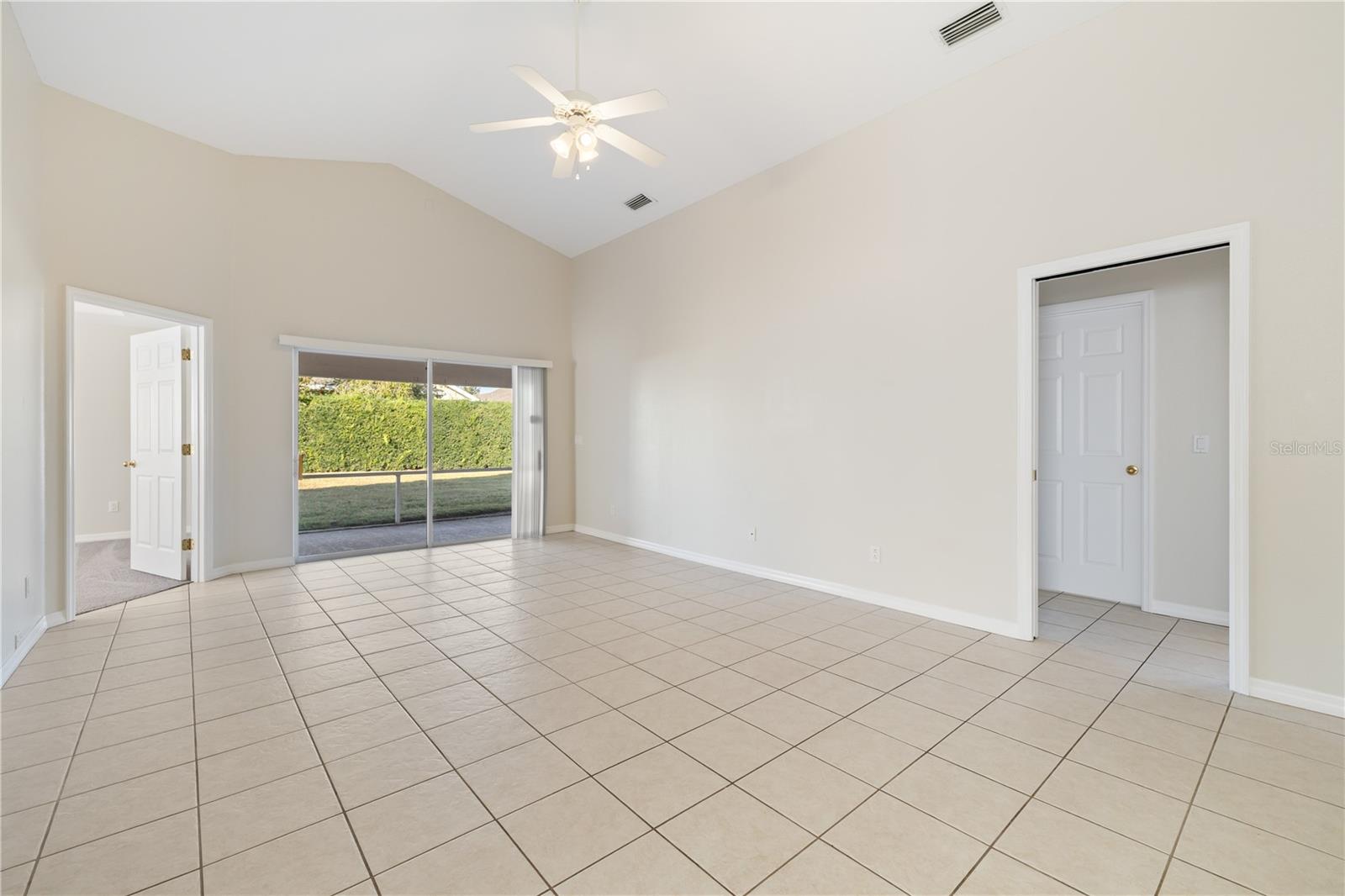 Image 5 of 39 For 3865 Osprey Pointe Circle