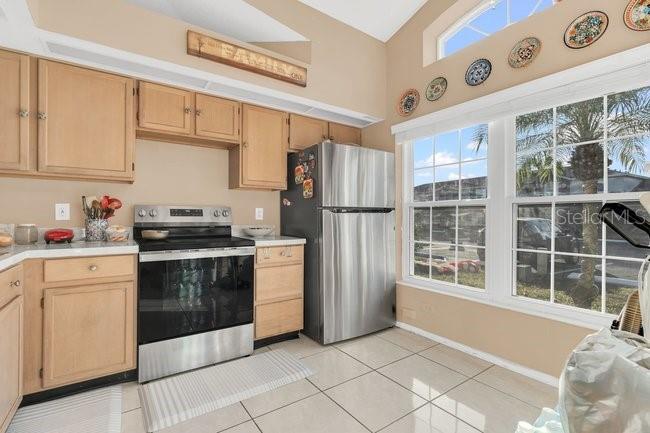 Image 18 of 32 For 14675 Laguna Beach Circle