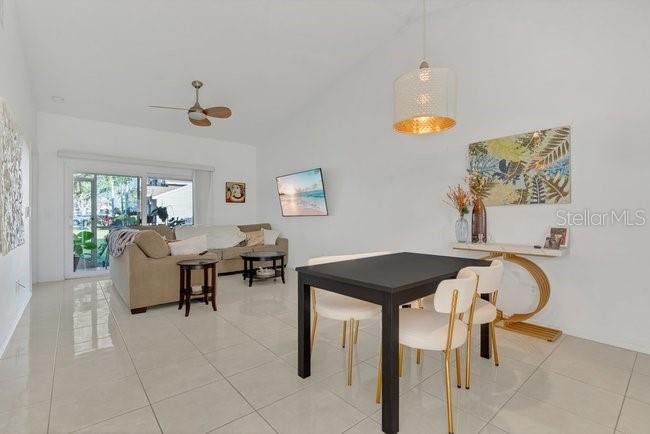 Image 20 of 32 For 14675 Laguna Beach Circle