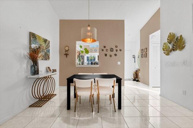 Image 21 of 32 For 14675 Laguna Beach Circle