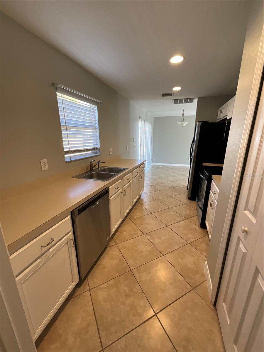 Image 8 of 18 For 260 Grouper Court