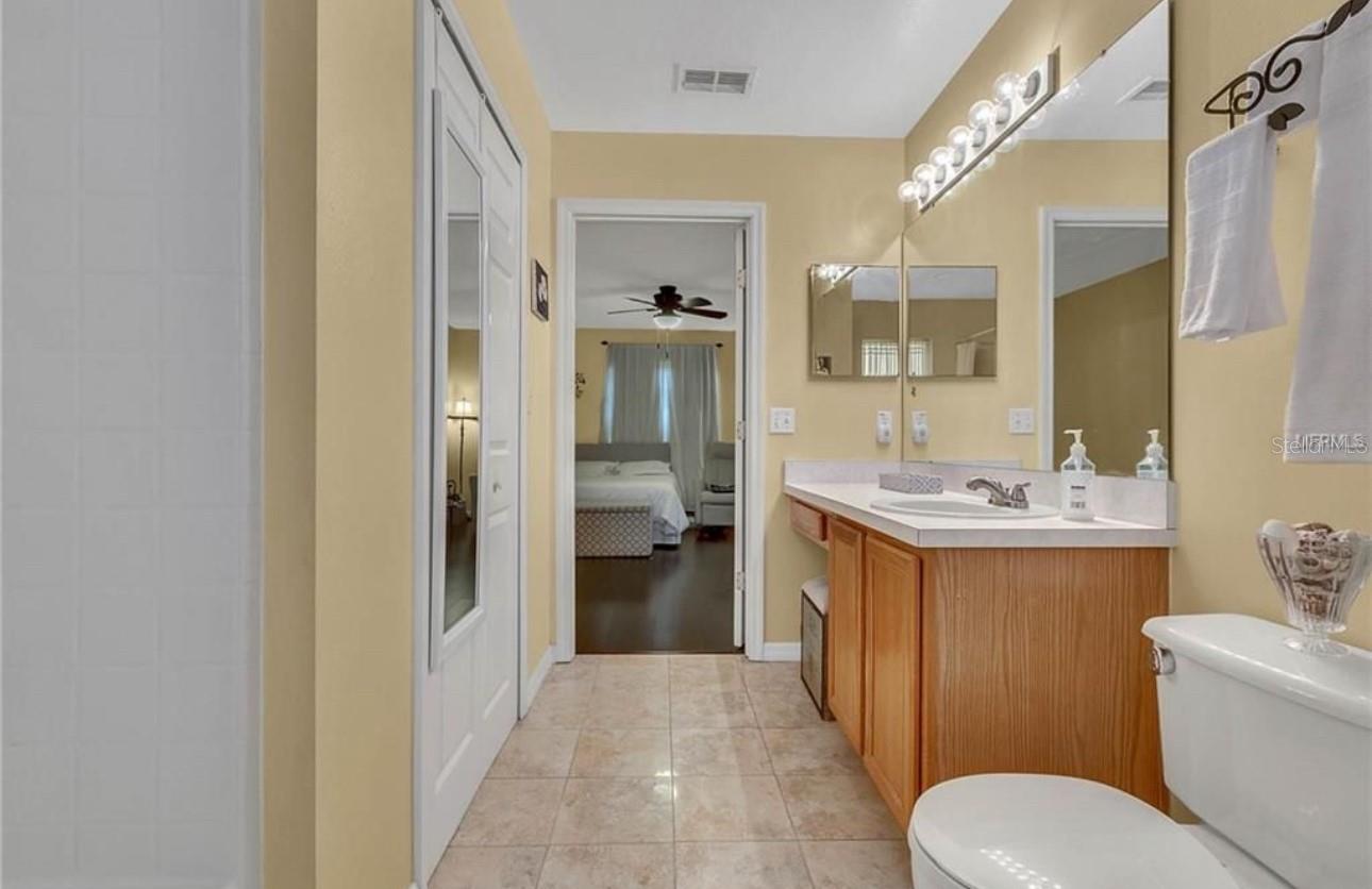 Image 13 of 17 For 4215 Red Bird Avenue