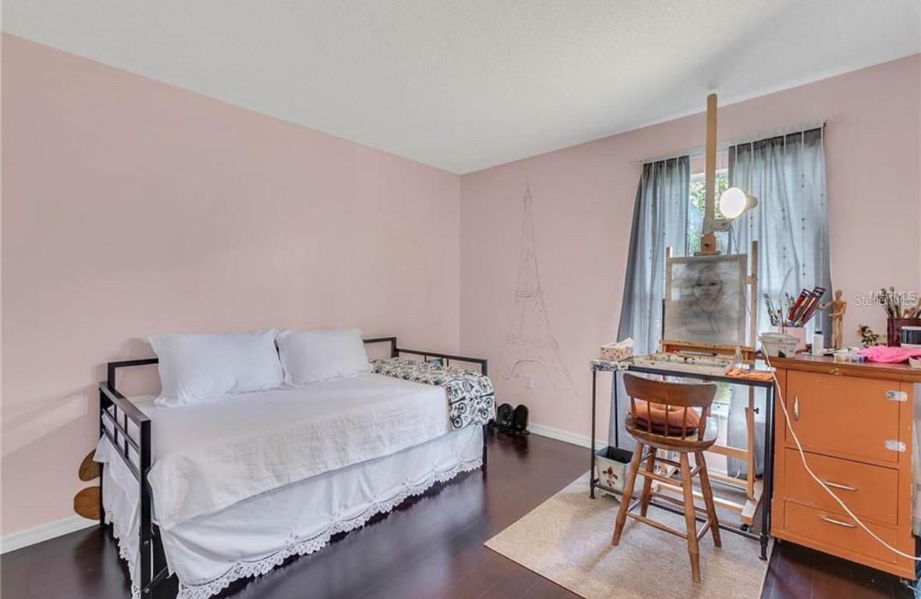 Image 14 of 17 For 4215 Red Bird Avenue