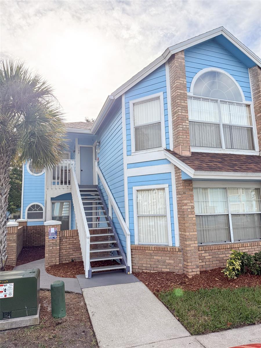 Image 32 of 40 For 2731 Poinciana Boulevard 105