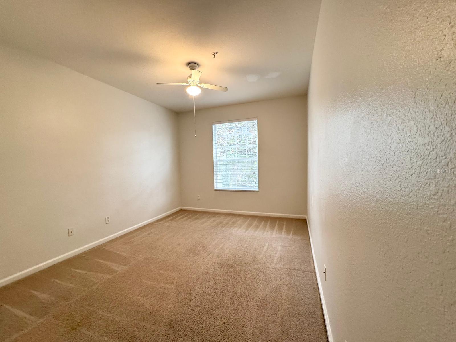 Image 13 of 35 For 8101 Coconut Palm Way 205