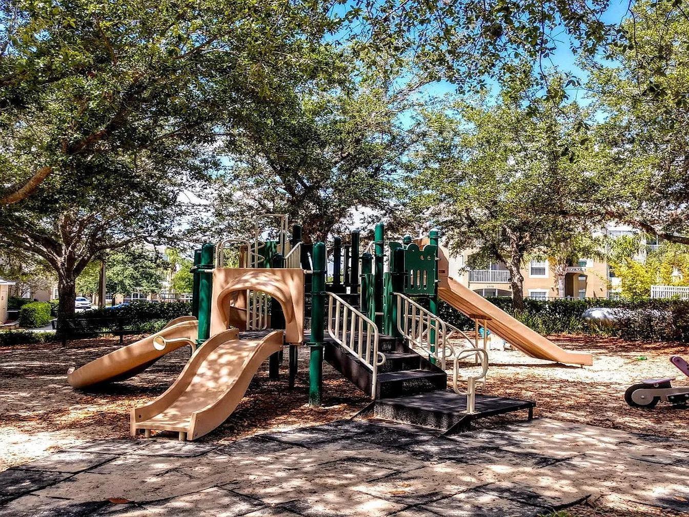 Image 35 of 35 For 8101 Coconut Palm Way 205