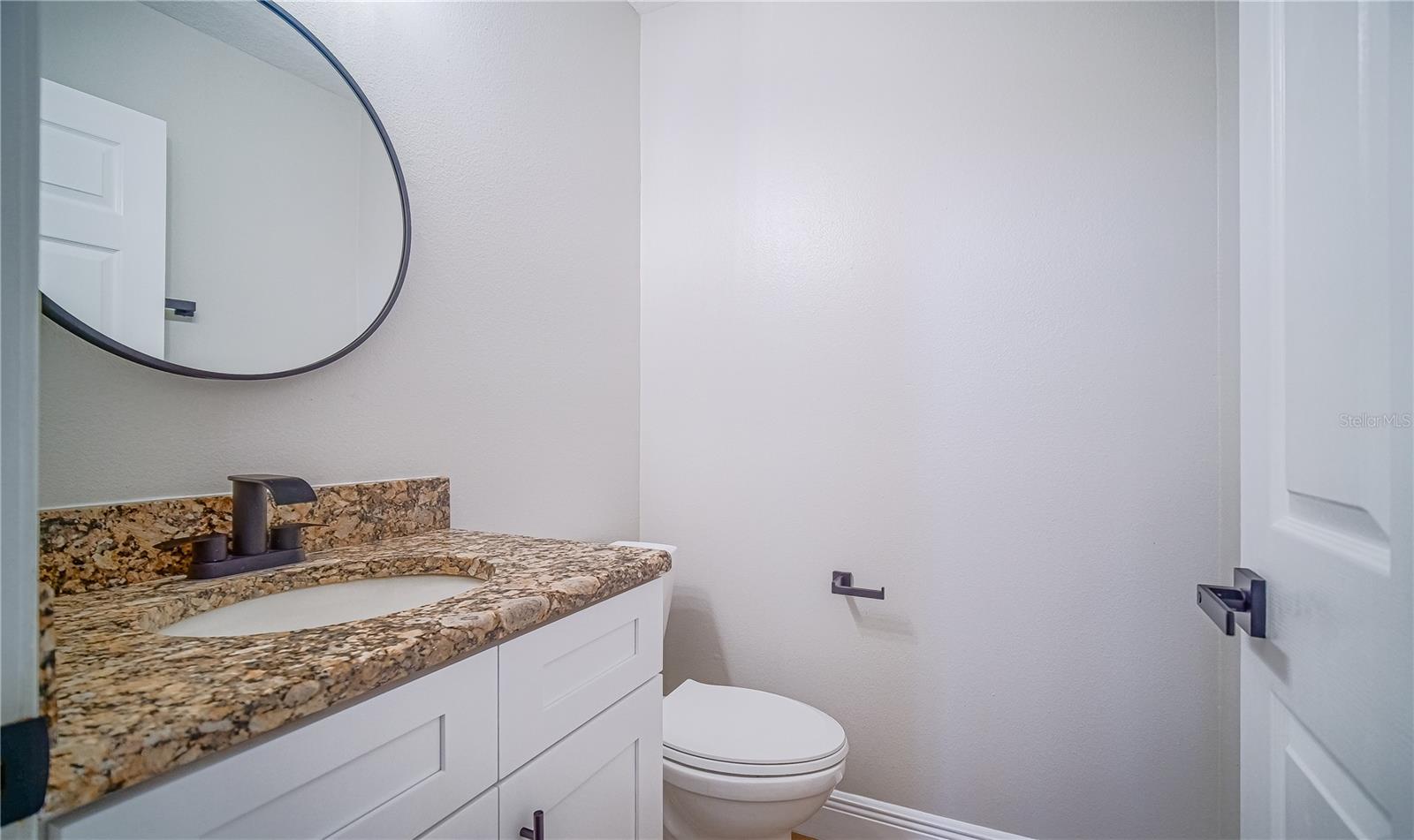 Image 13 of 29 For 1020 Woodsong Way