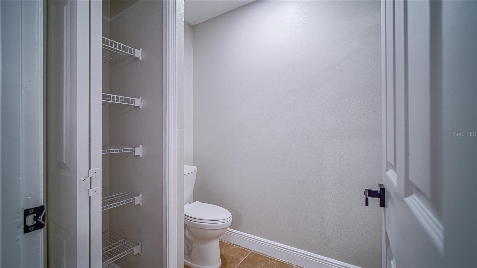 Image 17 of 29 For 1020 Woodsong Way