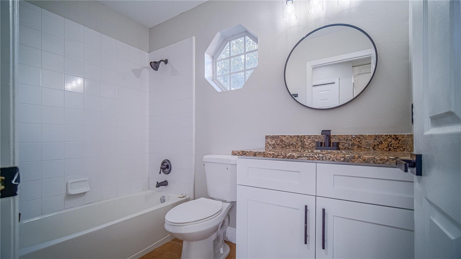 Image 21 of 29 For 1020 Woodsong Way