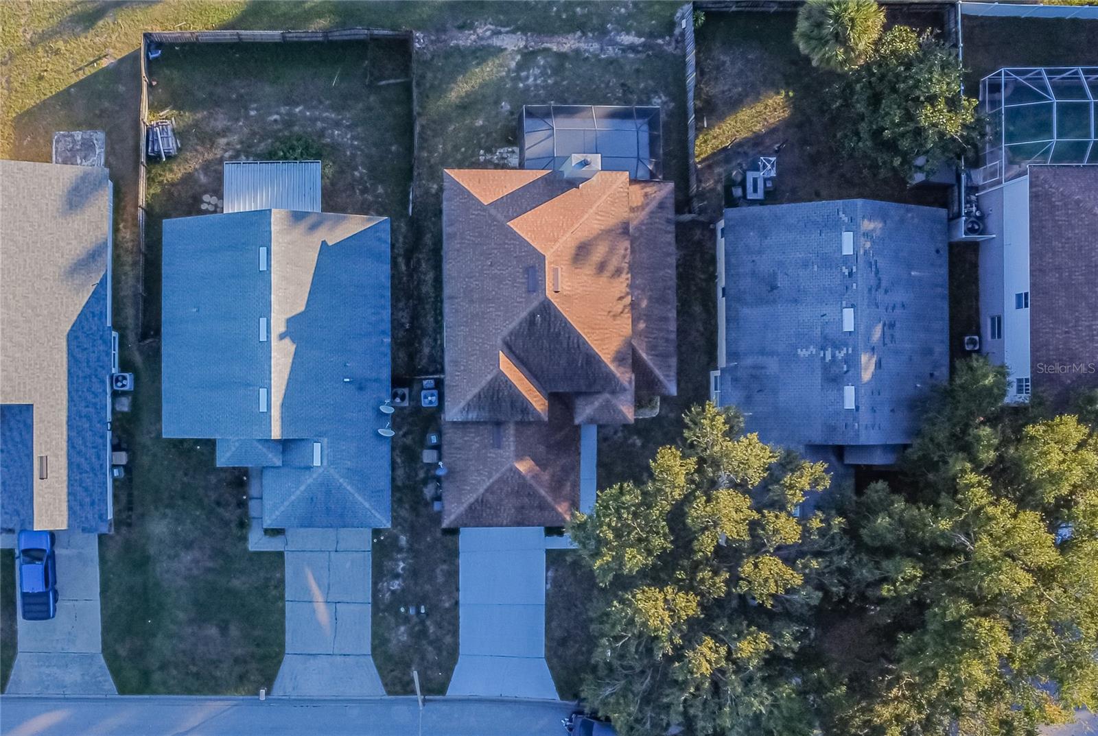 Image 27 of 29 For 1020 Woodsong Way