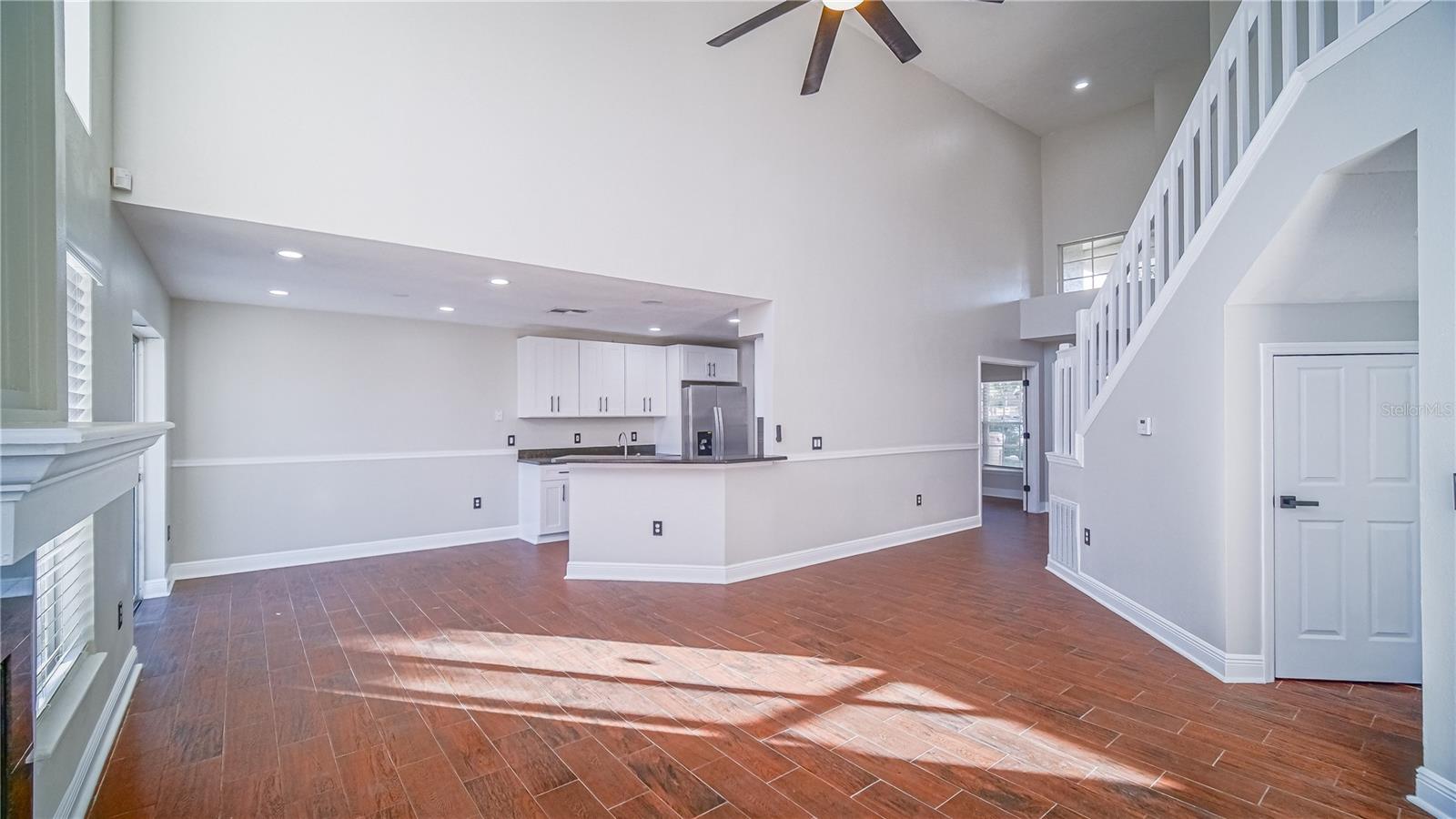 Image 7 of 29 For 1020 Woodsong Way