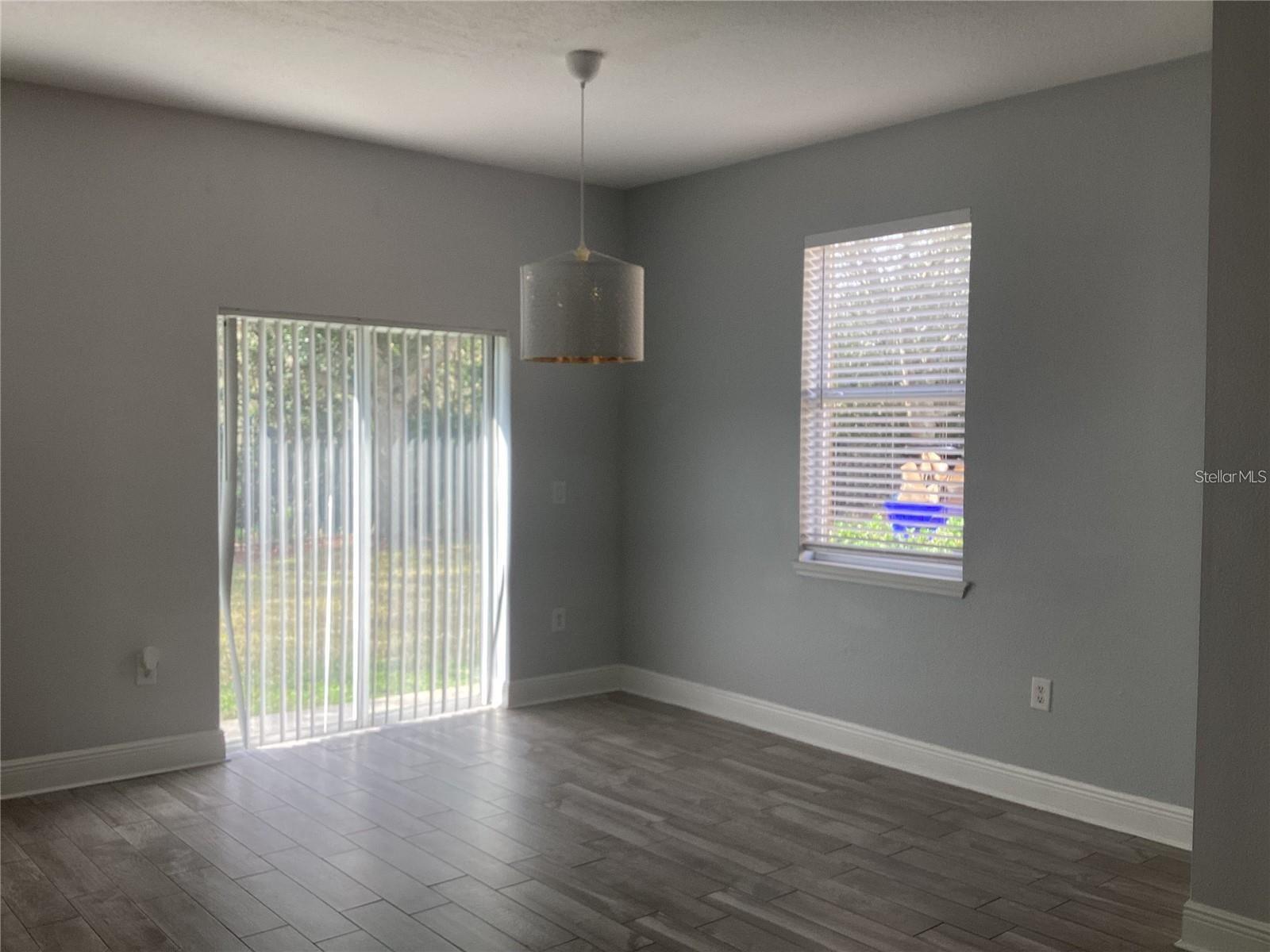 Image 19 of 43 For 4019 Pemberly Pines Circle