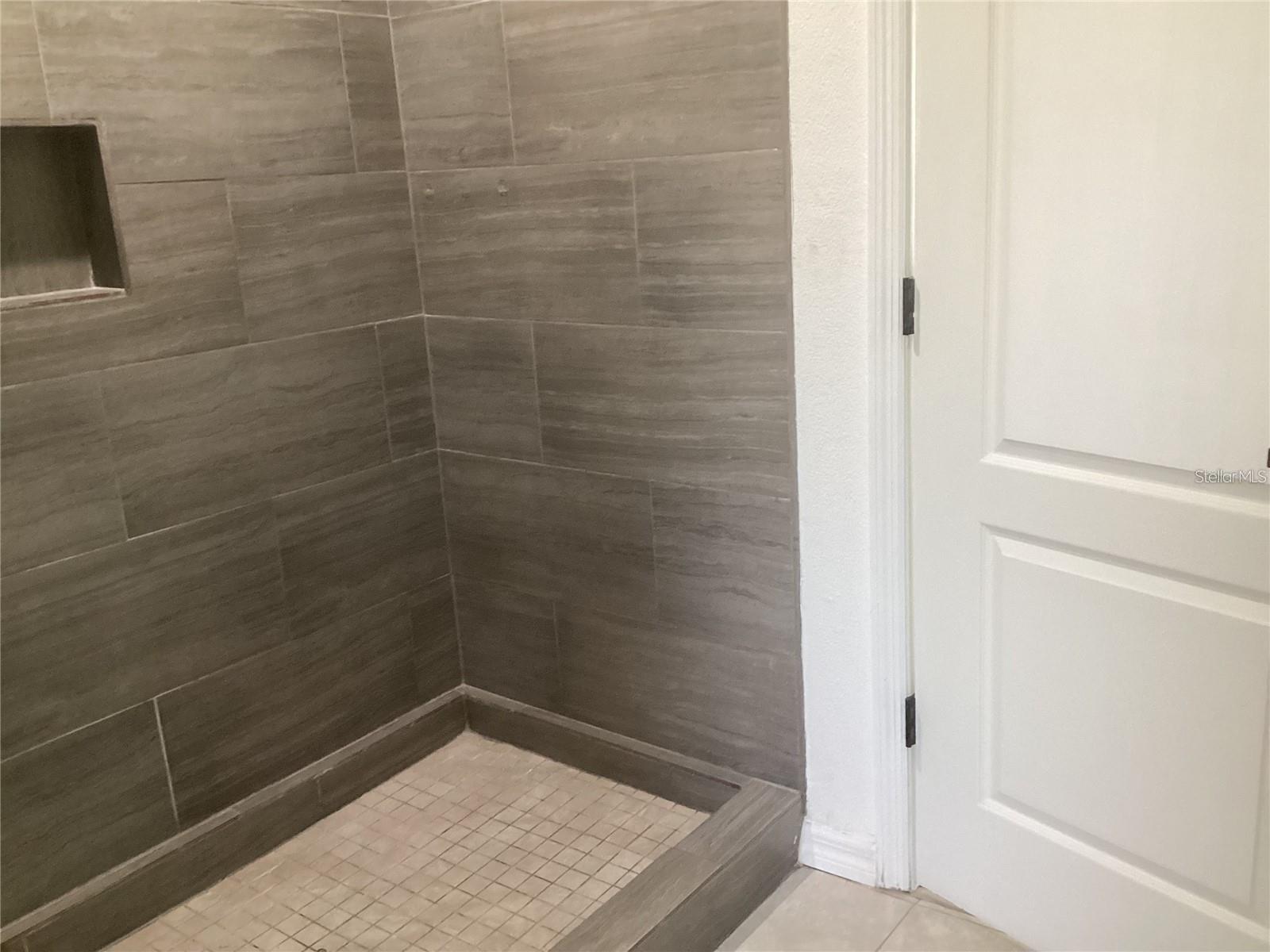 Image 33 of 43 For 4019 Pemberly Pines Circle