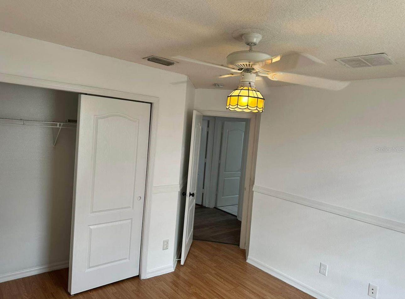 Image 11 of 21 For 8961 Iron Oak Avenue