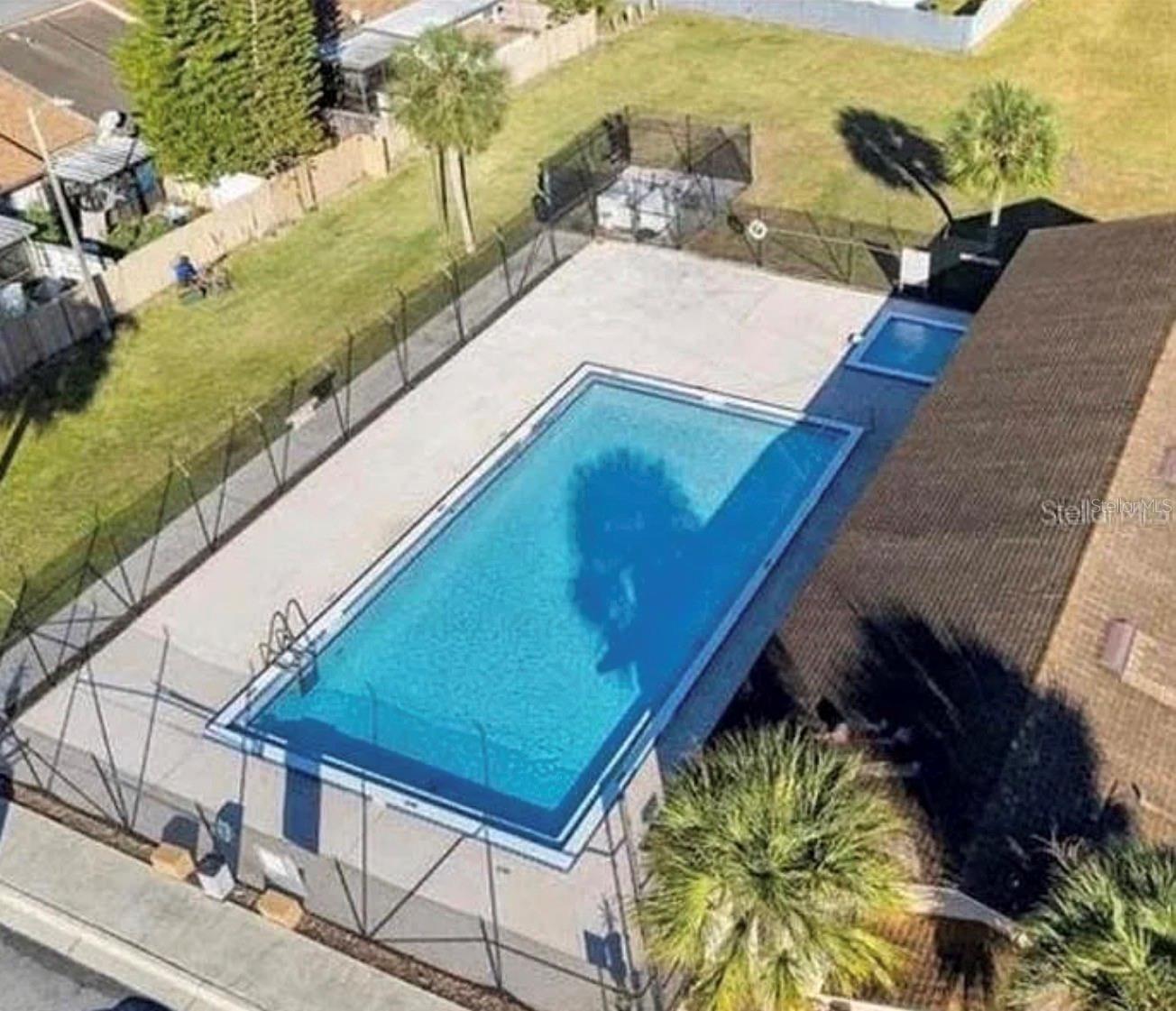 Image 5 of 5 For 1012 Stucki Terrace