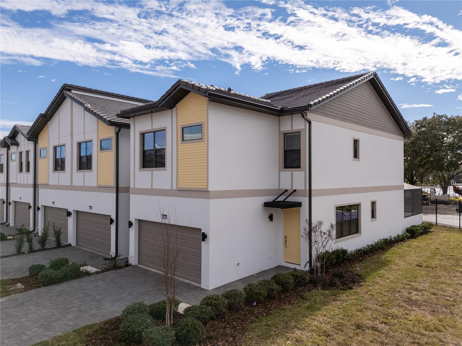 Image 3 of 85 For 10592 Ebb Tide Lane