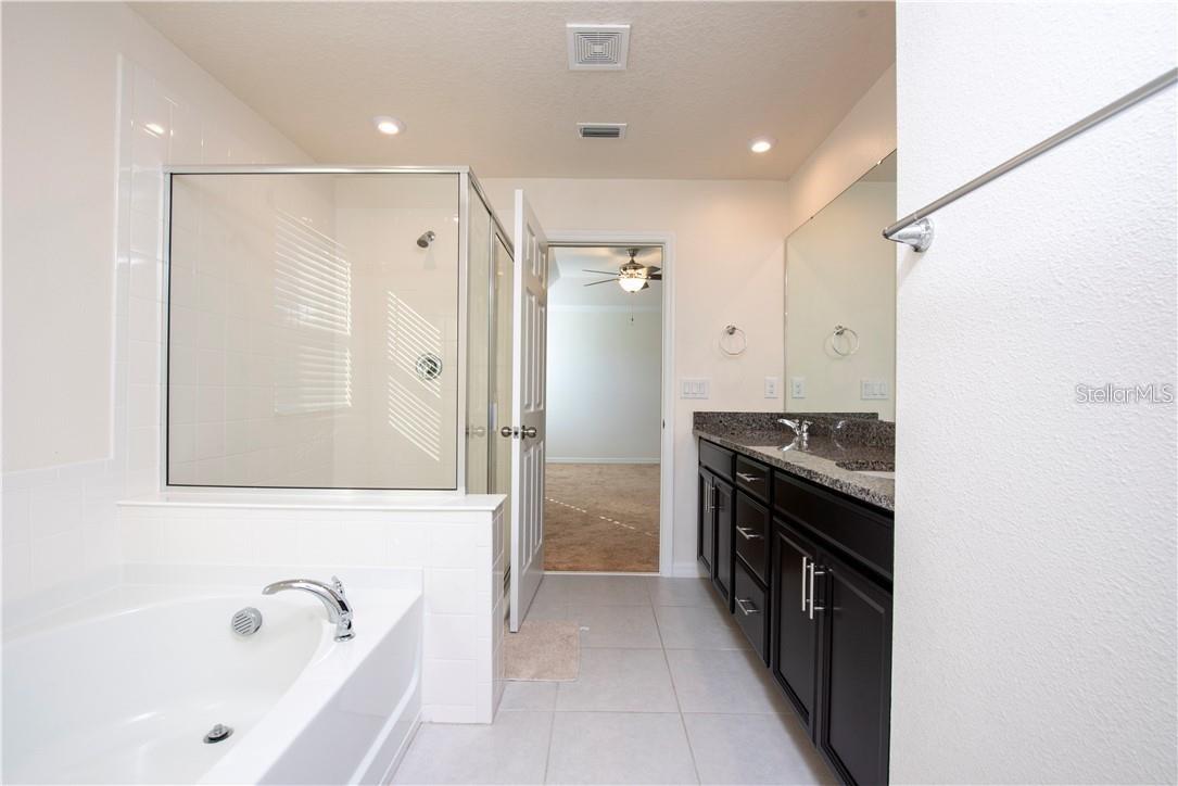 Image 28 of 35 For 2400 Avian Loop