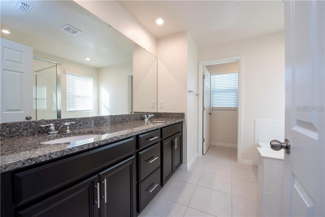 Image 29 of 35 For 2400 Avian Loop