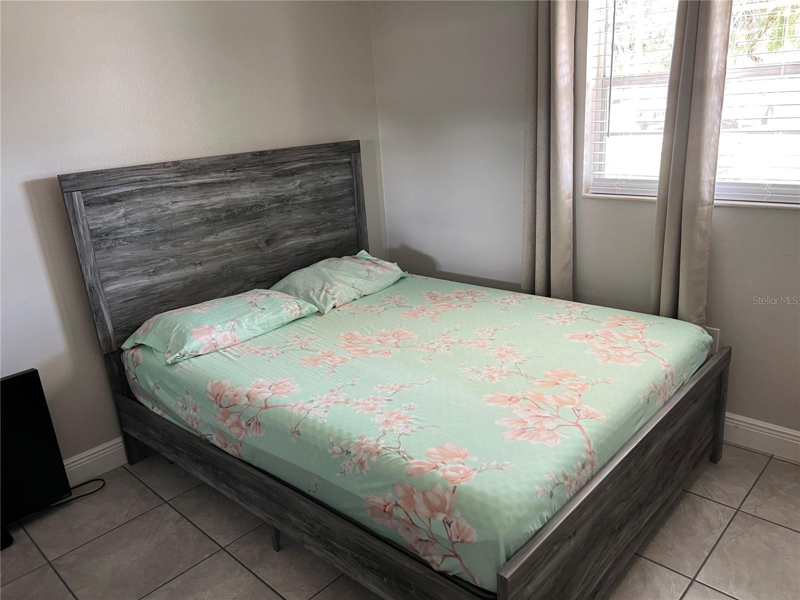 Image 12 of 16 For 135 Dairy Road 133