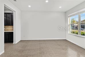 Image 5 of 56 For 14978 Fells Lane