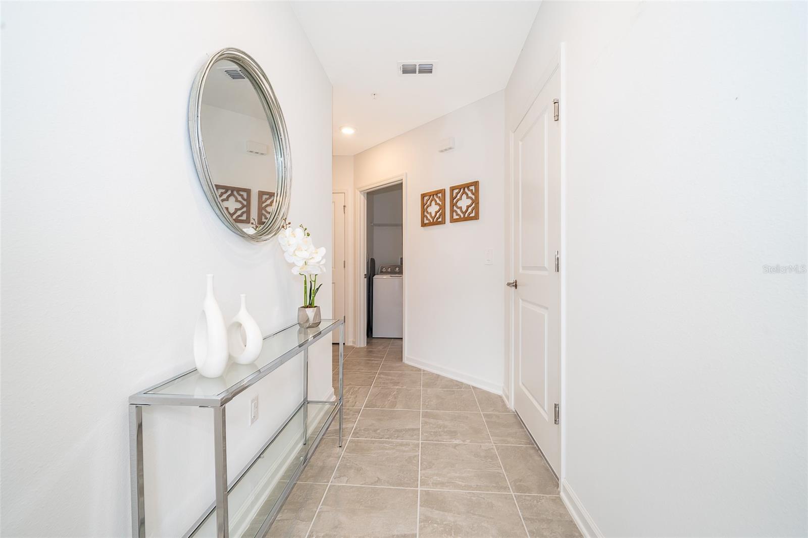 Image 18 of 31 For 8889 Cabot Cliffs Drive 101