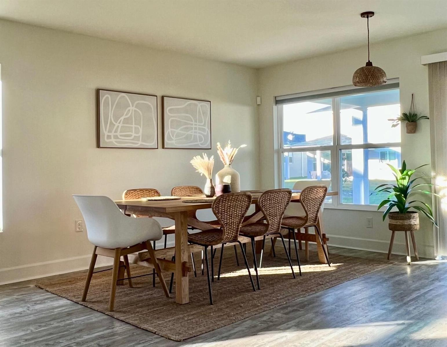 Image 5 of 11 For 2791 Meadow Stream Way