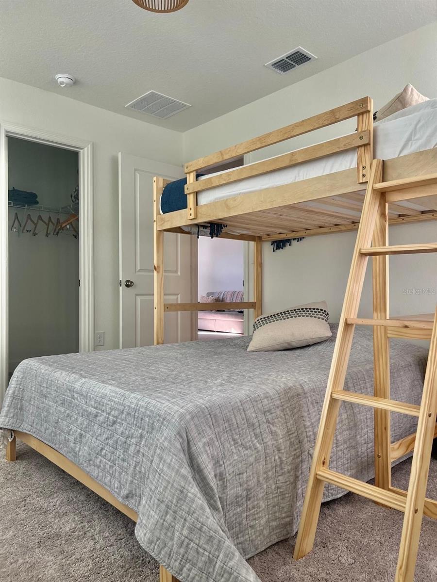 Image 6 of 11 For 2791 Meadow Stream Way