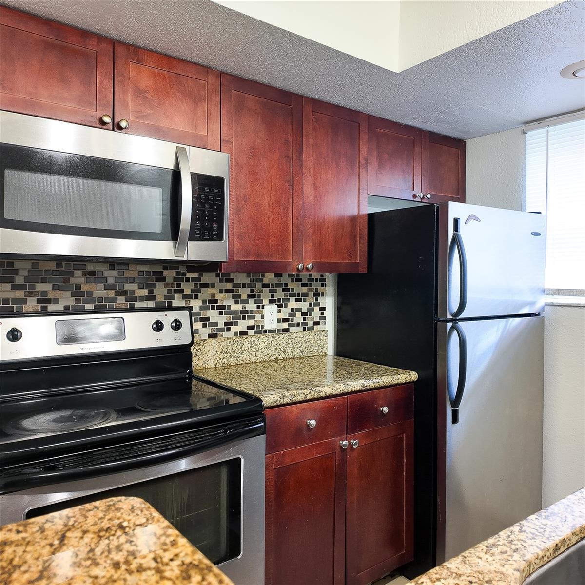 Image 5 of 21 For 5152 Conroy Road 1317