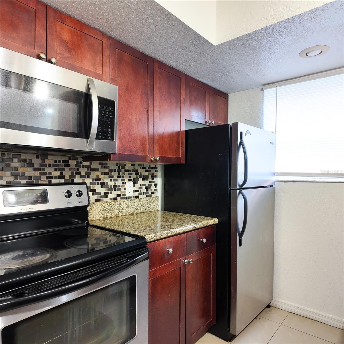 Image 6 of 21 For 5152 Conroy Road 1317