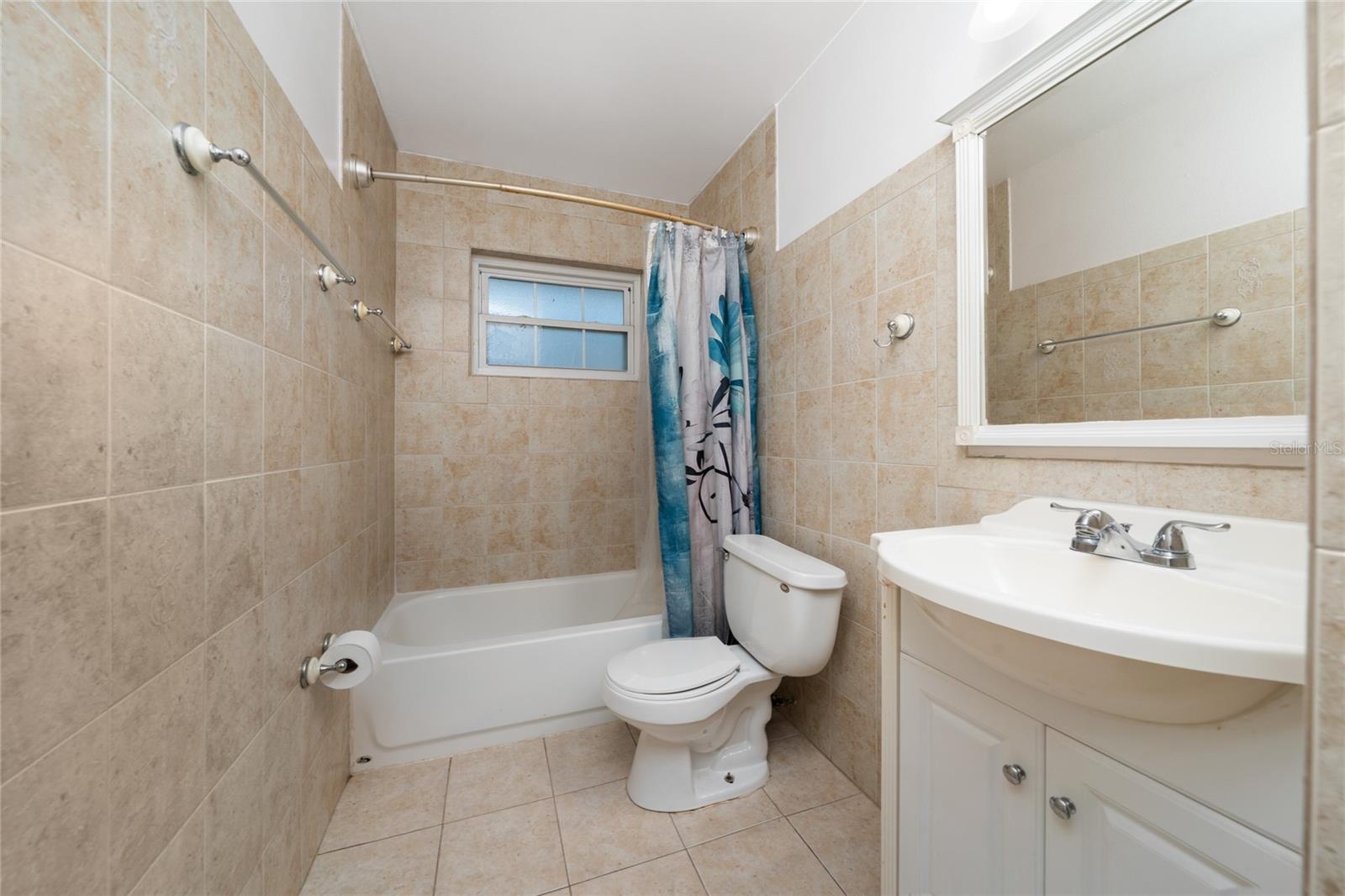 Image 8 of 21 For 1209 Marygon Street