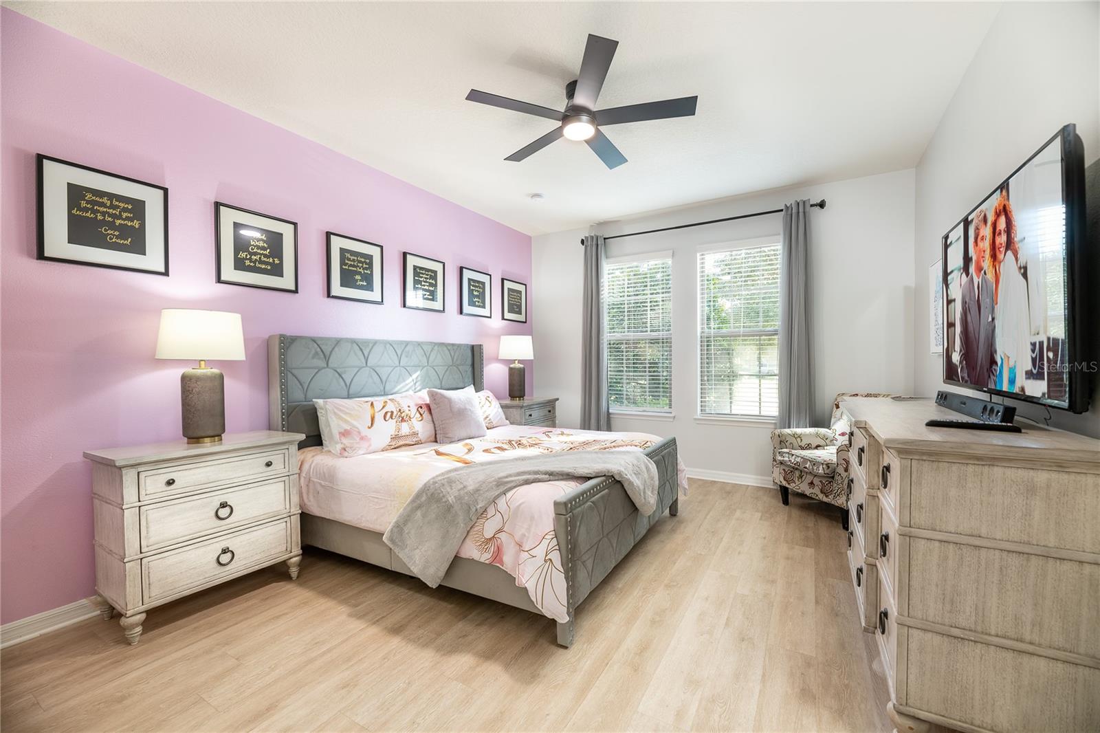 Image 25 of 94 For 1949 Nice Court