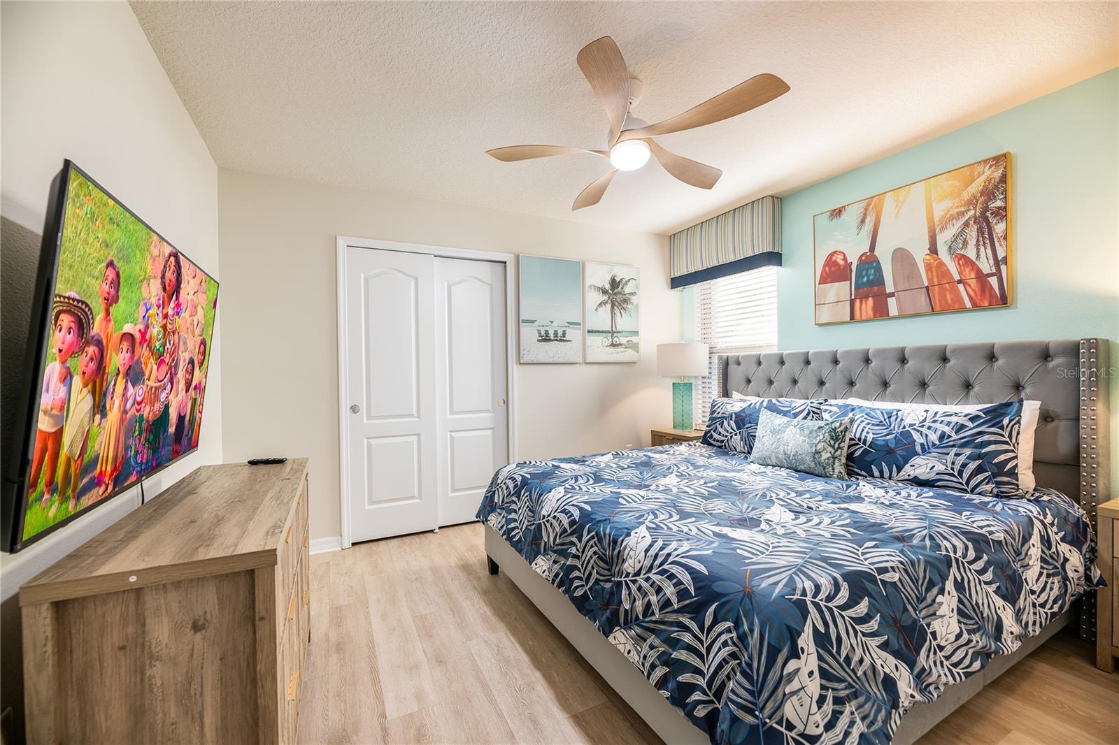 Image 32 of 94 For 1949 Nice Court