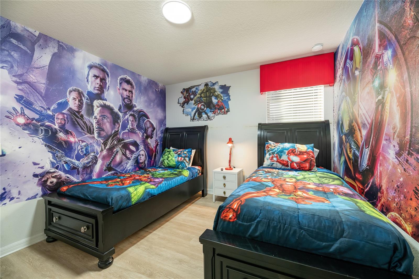 Image 36 of 94 For 1949 Nice Court