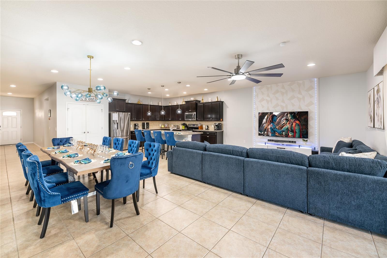 Image 4 of 94 For 1949 Nice Court