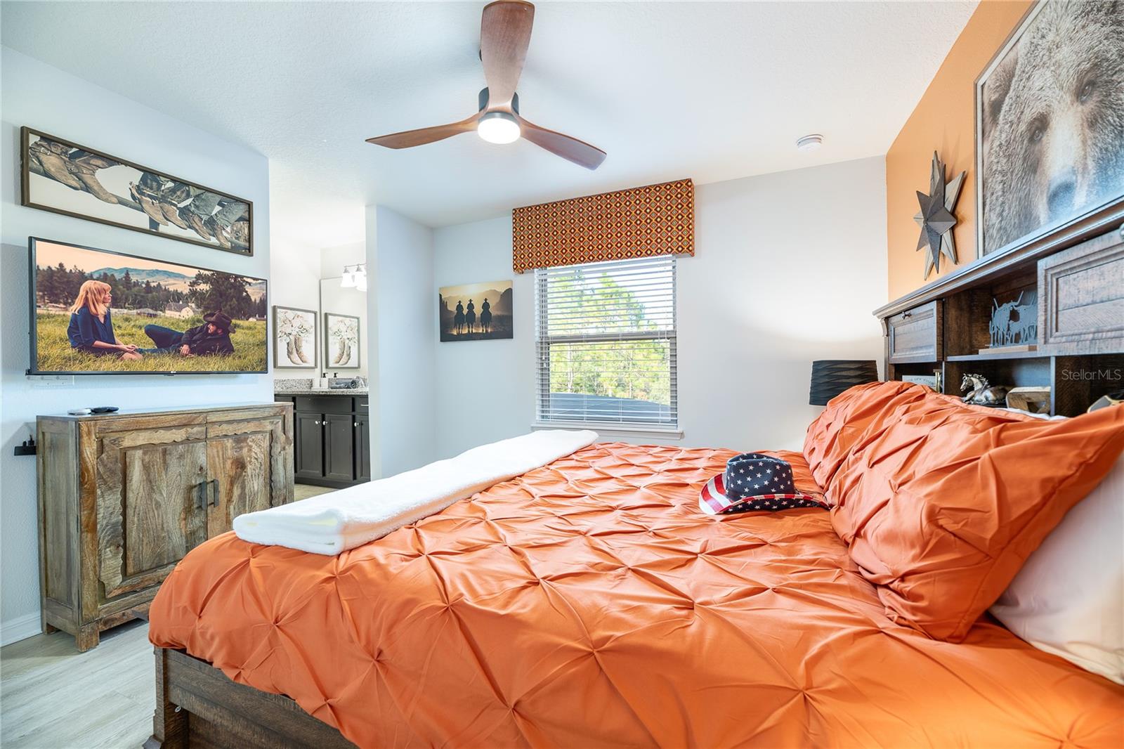 Image 40 of 94 For 1949 Nice Court