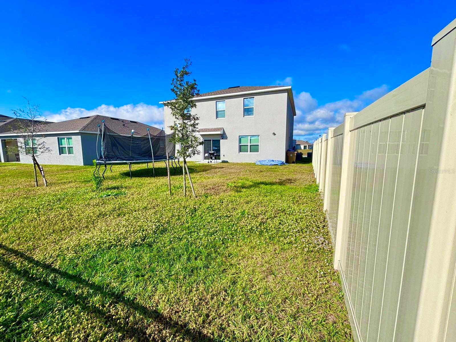 Image 4 of 47 For 5185 Barombi Bend